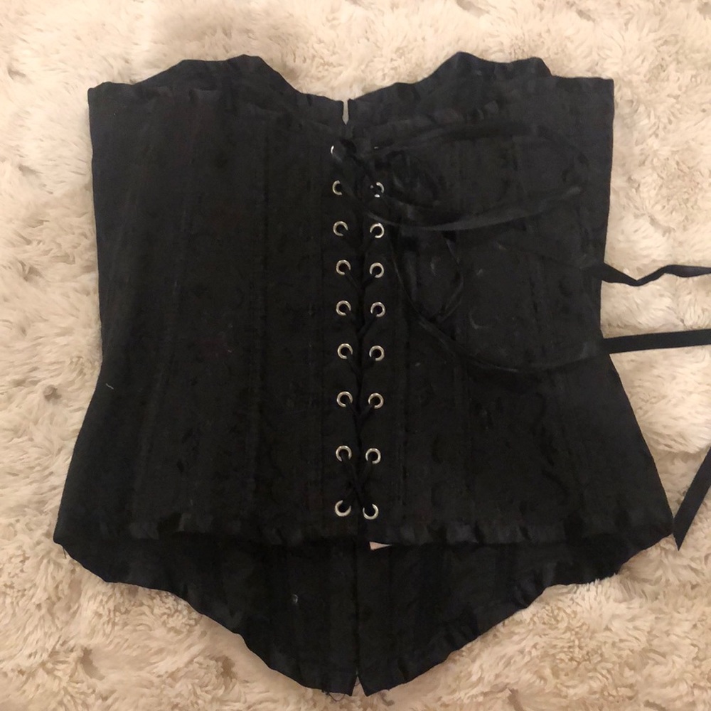Black Corset Size S - Picture 6 of 7